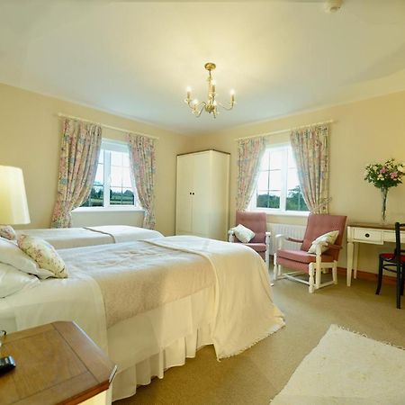Oakfield B&B Lisburn Esterno foto