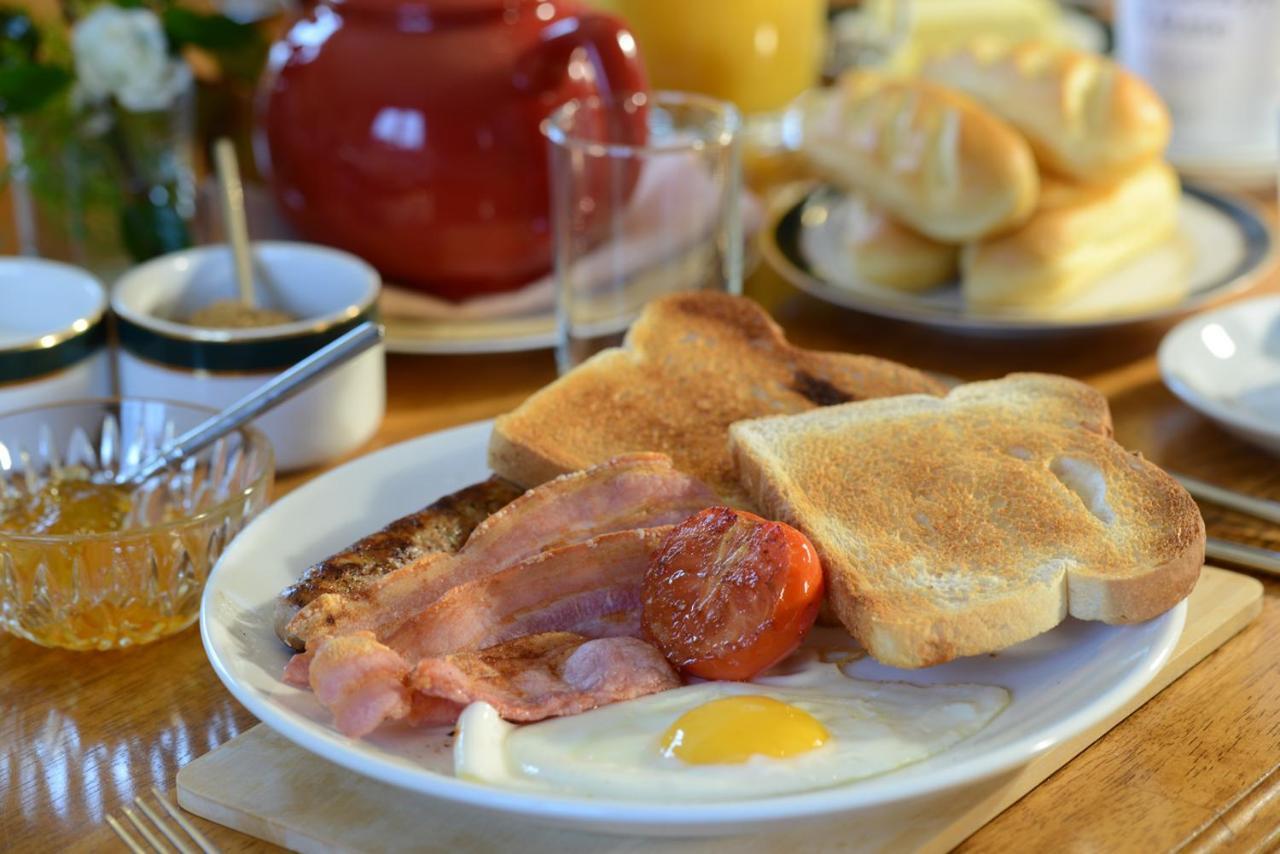 Oakfield B&B Lisburn Esterno foto